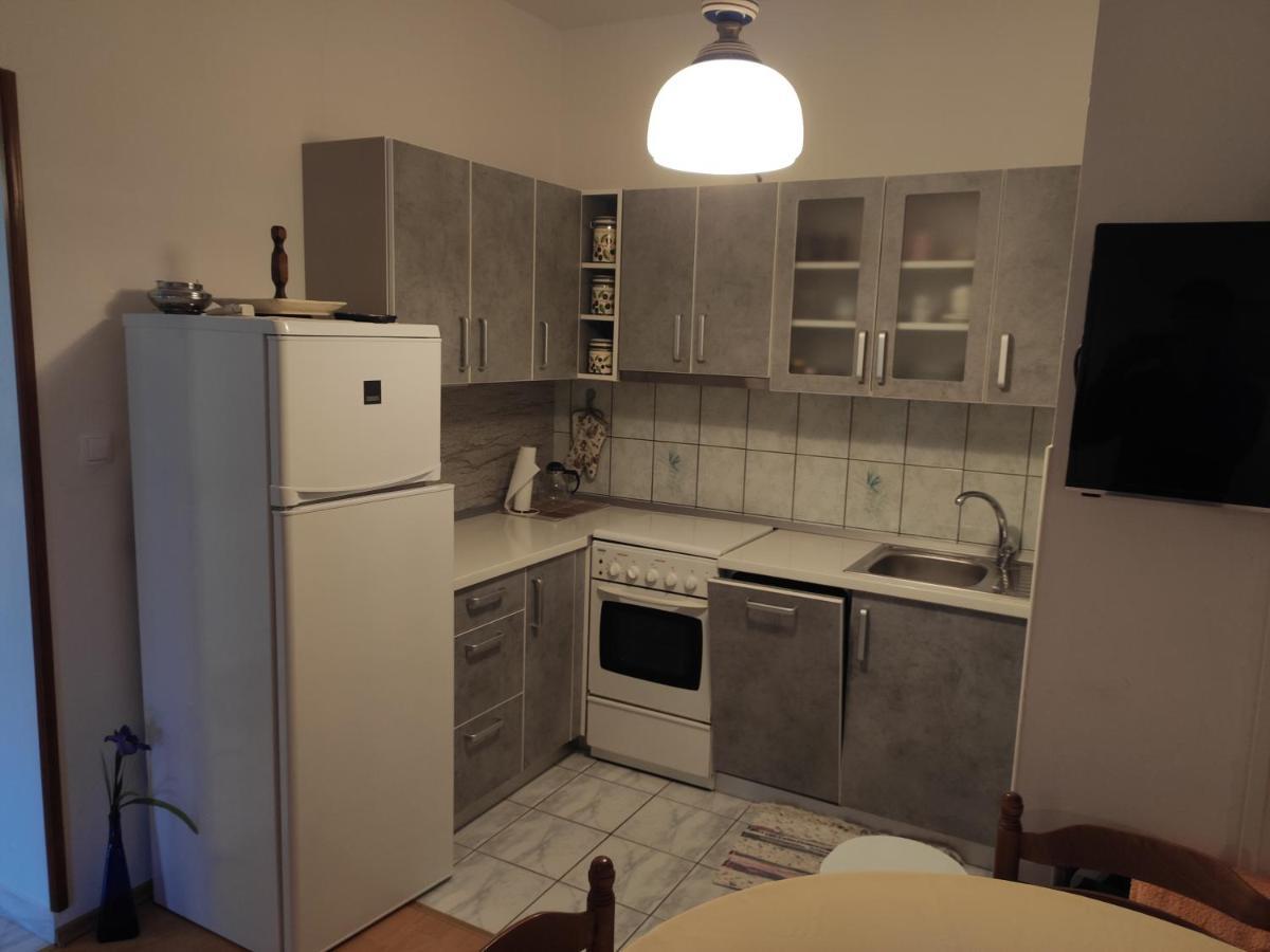 Apartments Stivic Pinezići Екстериор снимка